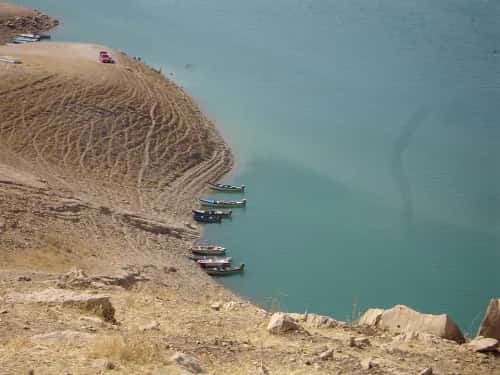 ئاوە شینەکانی دەریاچەی دوکان